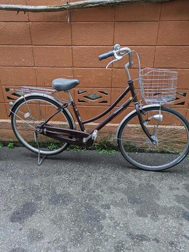 大人用　26インチ　シティーサイクル\n\n街乗りに如何でしょうか\n\n当方自転車店。整備済み車輪自転車 クロスバイク