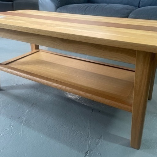 取りに来れる方限定！Karimoku(カリモク)のセンターテーブル