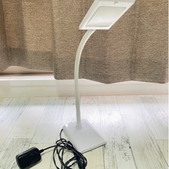 家具 照明器具　LEDデスクランプ　