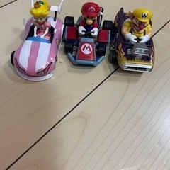 スーパーマリオ　ピーチ　ミニカー