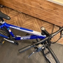 【SCOTT SPORTSTER P6 前後タイヤ・チューブ新品！】アルミフレーム　3×7速　700×35cクロスバイク　ブルー