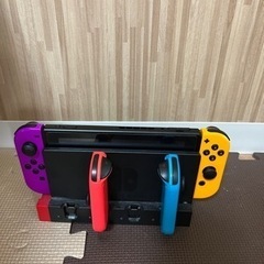  Switch本体＆ジョイコン4色＆充電スタンド