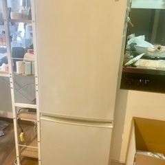 (決まりました)Sharp 冷蔵庫  167L 