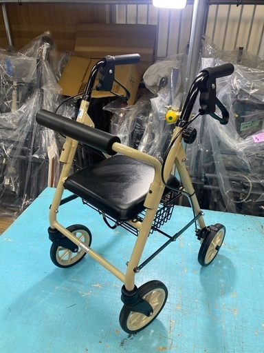 中古　歩行器HAPPYミニ　TAISコード00110-000103