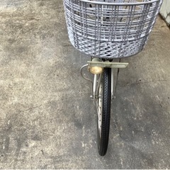 384 パナソニック電動アシスト自転車vivi24インチシルバーボディー