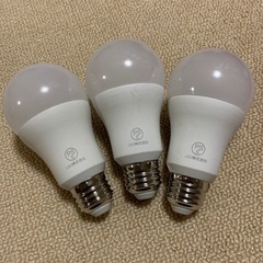 E26 LED 電球 3個
