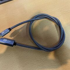 USB-C→HDMIケーブル