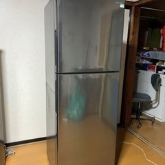 冷蔵庫　シャープ　SJ-D23F-S　2020年製