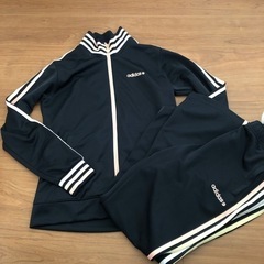 adidas ジャージ上下　レディース