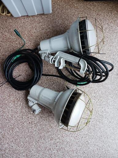 日動LED投光器2台