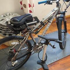 取引中自転車 クロスバイク