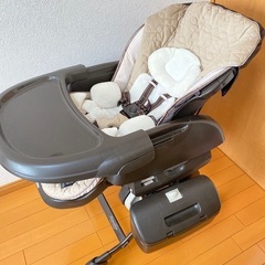 受付終了・引き渡し決まりました。】コンビ ネムリラ 電動 ハイローチェア