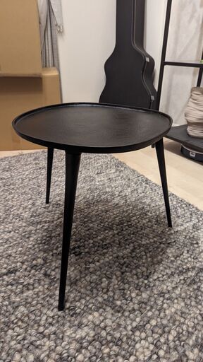 ZARA 甘かっ HOME イレギュラーメタリック3脚テーブル