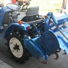 SOLD OUT】イセキ トラクター TF3F 13馬力 4WD 耕運幅110cm【簡易清掃