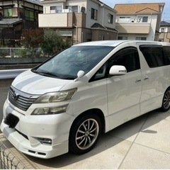 トヨタ　ヴェルファイア車検1年付