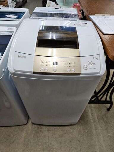 リサイクルショップどりーむ荒田店 No11136　ハイアール　洗濯機　2017年製　容量7.0㎏　ファミリータイプのサイズです♪　※洗剤ケース中身のパーツ欠品あり(´;ω;｀)