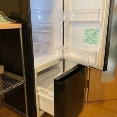 冷蔵庫・洗濯機・レンジ・トースター・湯沸かし器のセットです。4月28