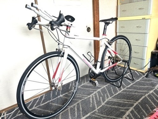 27インチロードバイク、SHIMANO、SORAコンポ18段変速、超軽量
