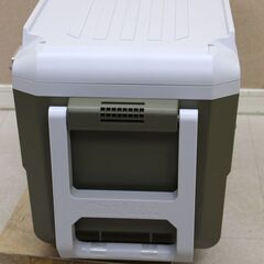 美品 マキタ 40Vmax 充電式保冷温庫 CW001GZ0 オリーブ色 (D5620kmnxY)