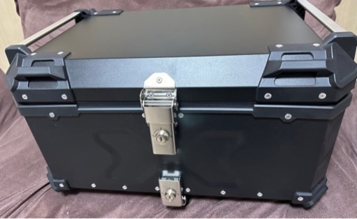【最終値下げ】ONESTEP 65L バイク リアボックス