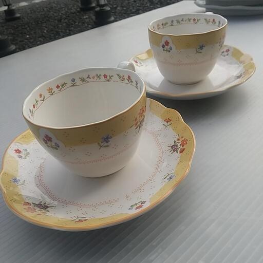 Noritake カップ\u0026ソーサー2脚セット生活雑貨 食器 コーヒー、ティー