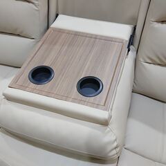 ニトリ｜抗ウイルスNシールド｜テーブル付｜3人掛｜電動リクライニングソファ