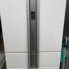 冷蔵庫　シャープ　５０１L