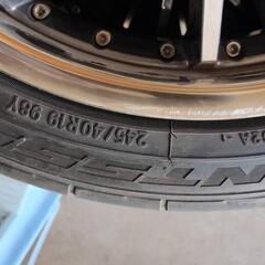 車のパーツ タイヤ、ホイール　