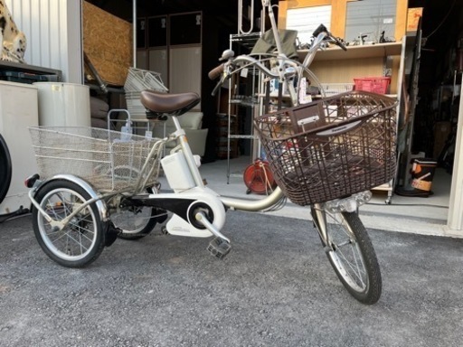 (N) Panasonic パナソニック ビビライフ 大人用 3段切替 電動アシスト 三輪車 BE-ELR83T 自転車 バッテリー付属  18/16インチ 中古品 ③