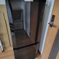 冷蔵庫：三菱 MR-P15Z-B