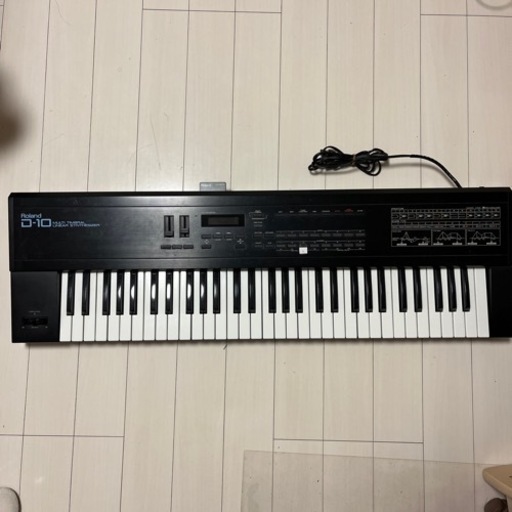 Roland D-10シンセサイザー　難あり