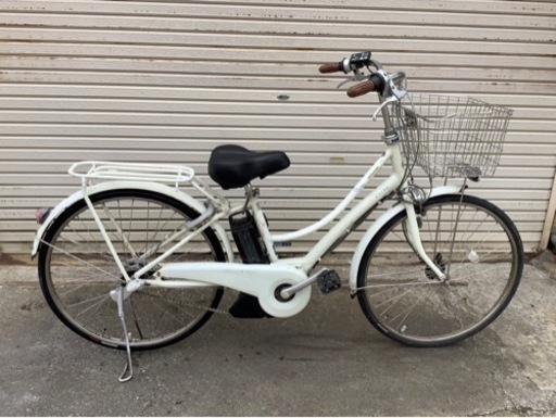 387  ブリヂストン新機種電動アシスト自転車POLKU26インチホワイトアルミボディー