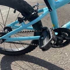 【受け渡し決まりました】ヨツバサイクル　18インチ　アルミフレーム　キッズ自転車