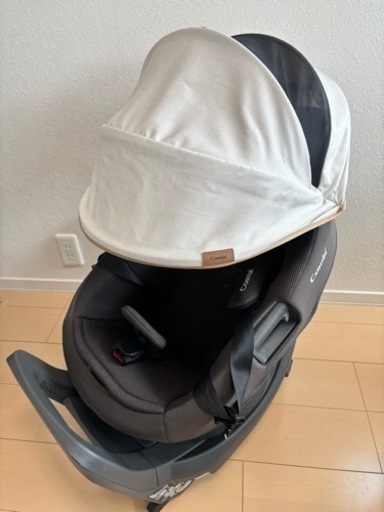 【お引き取り先決まりました】コンビ　combi チャイルドシート　the s