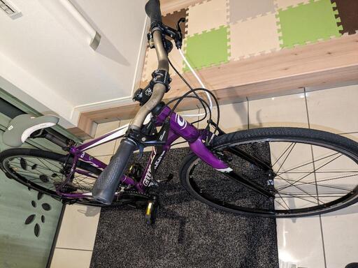 キャノンデールQUICK4自転車 アルミクロスバイク