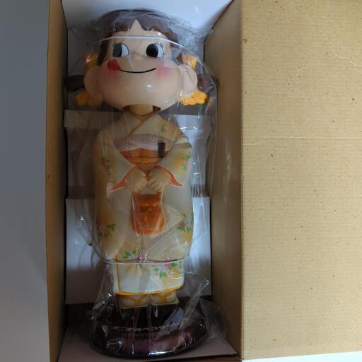 不二家 ペコちゃん 首ふり着物人形 山吹色