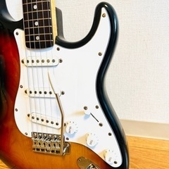 Fender japan st72 Eシリアル サンバースト  3点止め　ラージヘッド　ストラトキャスター 1984〜87年製