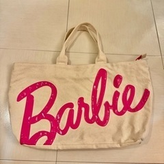 4/24まで【大容量】Barbieのロゴのトートバッグ