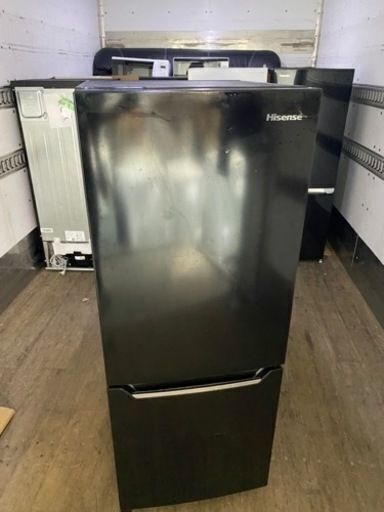 福岡市内配送設置無料　2020年式　ハイセンス 冷蔵庫 幅48cm 150L パールブラック HR-D15CB 2ドア 右開き 自動霜取り コンパクト