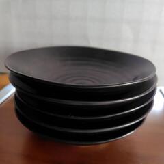 黒色の皿5セット