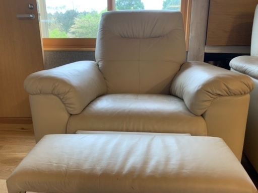 IKEAのリクライニングソファ IKEA_リクライニングソファ