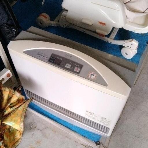 0407-023 ガスファンヒーター GS-50T5