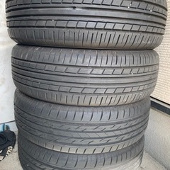 車のパーツ タイヤ、ホイール　195/65R15