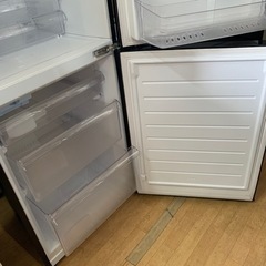 冷蔵庫　AQUA AQR-2D28C 2014年製 275L 動作確認済み　中古