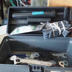 工具箱２、工具付き、自転車修理道具など
