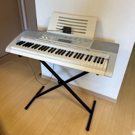 鍵盤楽器 値下げ CASIO LK-512