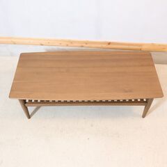 RELAX FORM(リラックスフォーム)のウォールナット材を使用したMARUMU