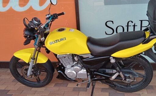 スズキ　EN125　3F　イエロー