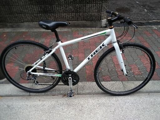 クロスバイク trek fx2