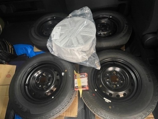 新品 アトレー純正タイヤ、ホイール、ホイールキャップセット ダイハツ